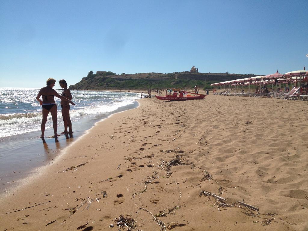 La Terrazza Sul Mar Mediterraneo Marinella di Selinunte Eksteriør billede